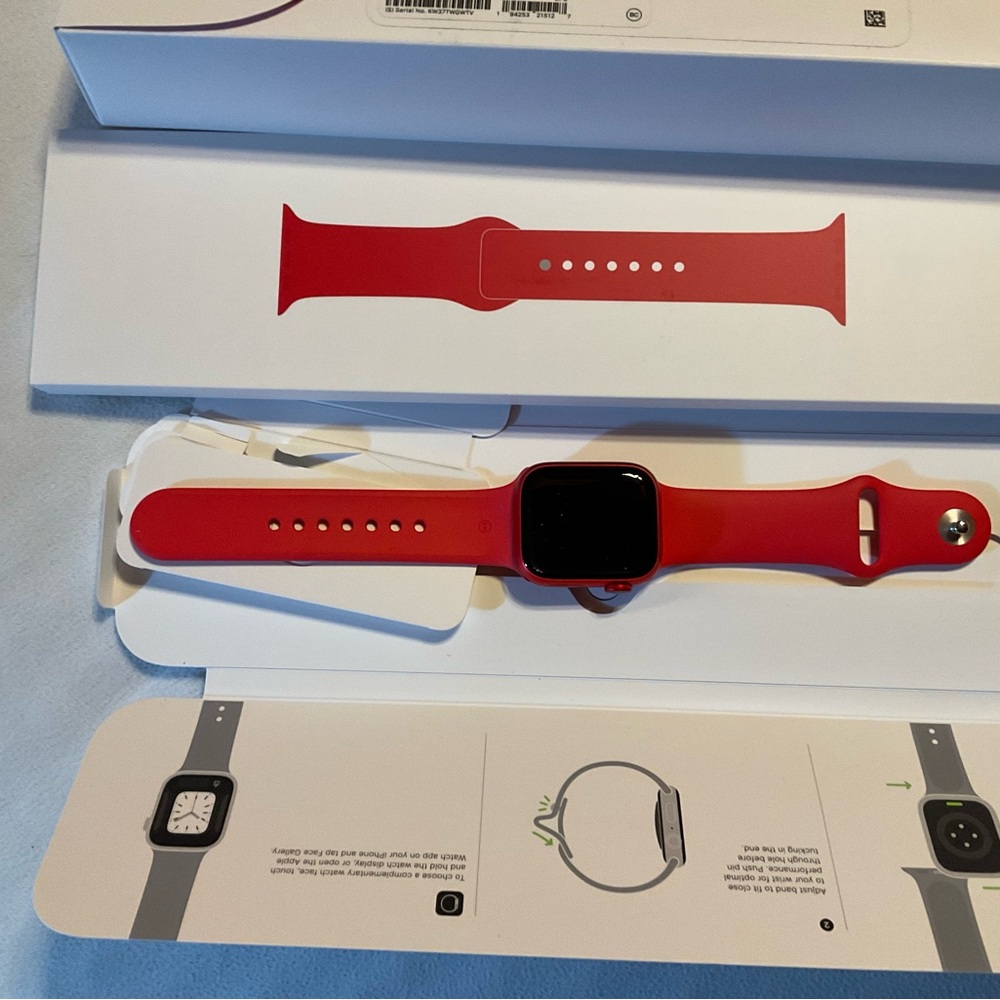 Apple Watch / Smartwatch Series 8 - Bold Red - Picture 6 of 8